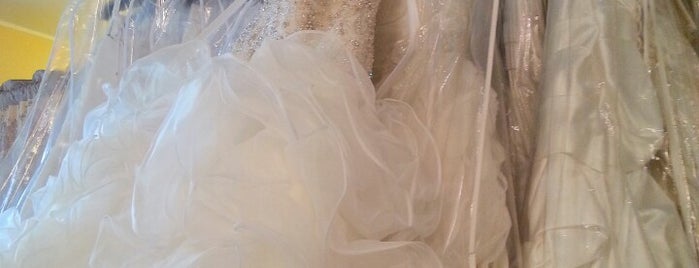 L & H Bridal is one of Betsy : понравившиеся места.