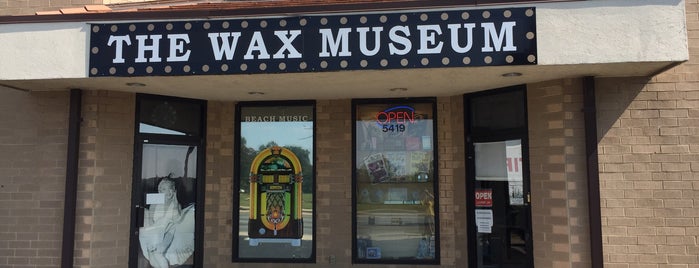 the  wax museum is one of Things to do.