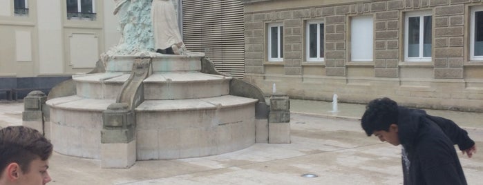 Dicks-Lentz Monument is one of Luxembourg 2018.