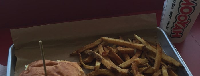 MOOYAH Burgers, Fries & Shakes is one of Foodie.