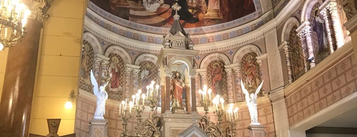 Basilica Del Sagrado Corazón is one of Iglesias, Parroquias, Santuarios....