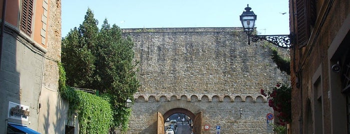 Porta San Miniato is one of The doors of Florence.