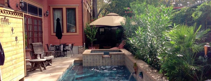 Hyde Park Inn Bed and Breakfast is one of The Austin Boutique Experience.