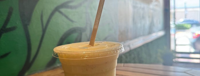 The Smoothie Shop is one of Miami beach.