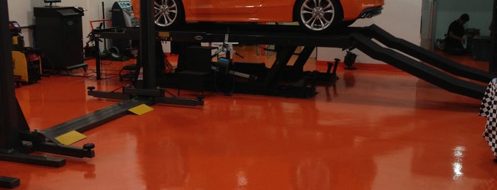 Orange Motorsports is one of HARDYFLOOR & aderência.