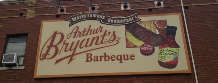 Arthur Bryant's Barbeque is one of Landmarks.