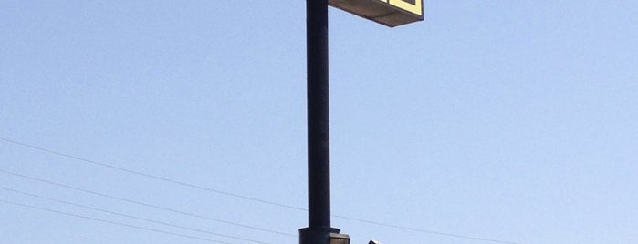 Waffle House is one of Orte, die Stephen gefallen.