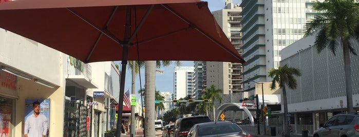 Varanda's Brasil Cafe is one of Miami.