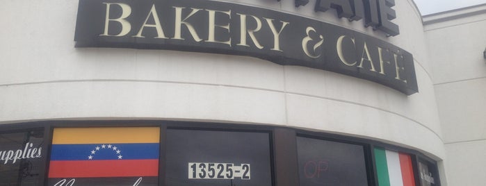 Tuttopane Bakery & Cafe is one of Eating Venezuelan!.
