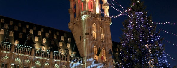 Grand Place is one of Top 10 #ChristmasCities.