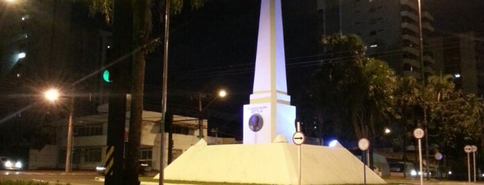 Obelisco is one of Diversão.