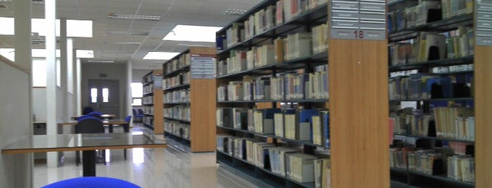 Biblioteca UMAG is one of Favs.