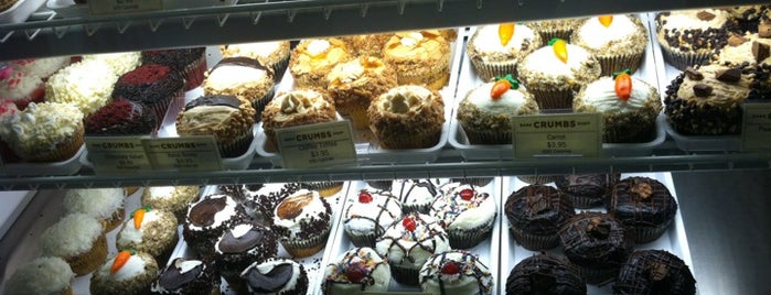 Crumbs Bake Shop is one of Posti che sono piaciuti a Anthony.