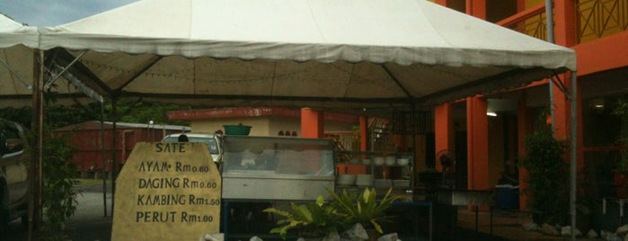Tanjung Inn Restoran is one of This is Kuala Lipis.