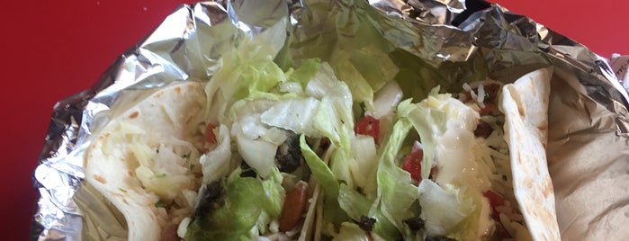 California Burrito is one of Posti che sono piaciuti a Deepak.