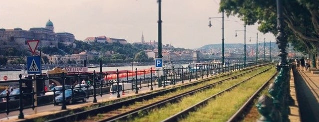 Duna korzó is one of Budapest.