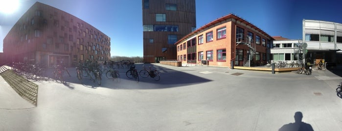 Umeå Institute Of Design (UID) is one of Orte, die Fredrik gefallen.