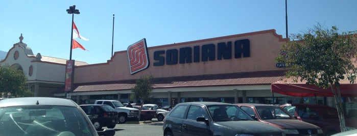 Soriana is one of Saltillo.
