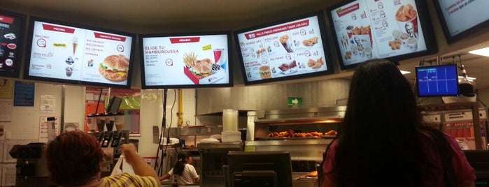 Kentucky Fried Chicken KFC is one of Locais curtidos por Alejandro.