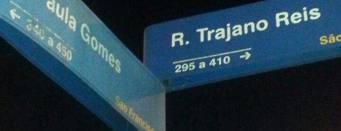 Rua Trajano Reis is one of curitiba.