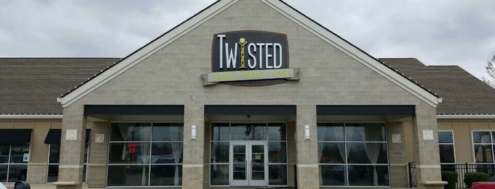 TWIISTED Burgers & Sushi is one of Lieux qui ont plu à Chris.