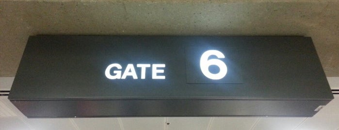 Gate 6 is one of ANIL 님이 좋아한 장소.