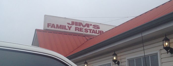 Jim's Family Restaurant is one of Lugares favoritos de Andy.