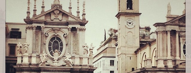 Piazza San Carlo is one of * Torino.