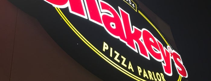 Shakey's Pizza Parlor is one of Food.