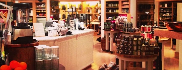 Williams-Sonoma is one of My Must-Visit Food & Drink Shops in St. Louis.