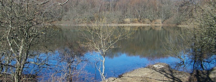 Т/С Кутузовское озеро is one of Чатыр-Даг.