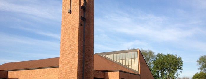 Blessed Sacrament Church is one of Allen Organ Locations (Chicagoland).