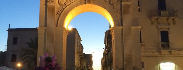 Porta Reale is one of Trips / Sicily.