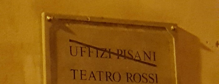 Teatro Rossi is one of Simone'nin Beğendiği Mekanlar.