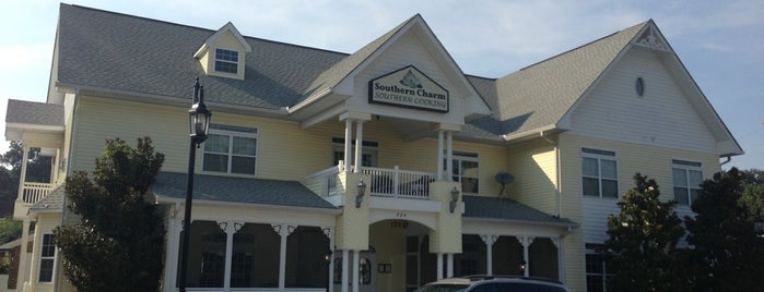 Southern Charm Restaurant is one of Blue Ridge.