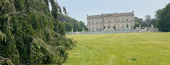 The Elms is one of Newport.