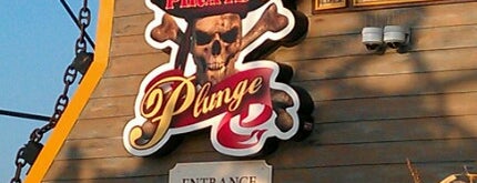 Pirates Plunge is one of Lizzie : понравившиеся места.