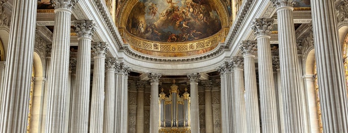 Chapelle Royale is one of Parisian.