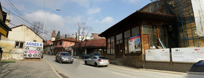 Xhamia “Sulltan Murat” (Xhamia e Çarshisë) is one of สถานที่ที่ Carl ถูกใจ.