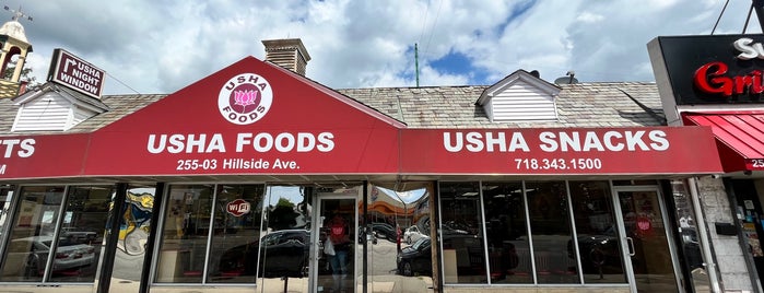 Usha Foods & Usha Sweets is one of Tempat yang Disimpan Michelle.