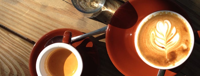 Blue Bottle Coffee is one of Posti che sono piaciuti a Danyel.
