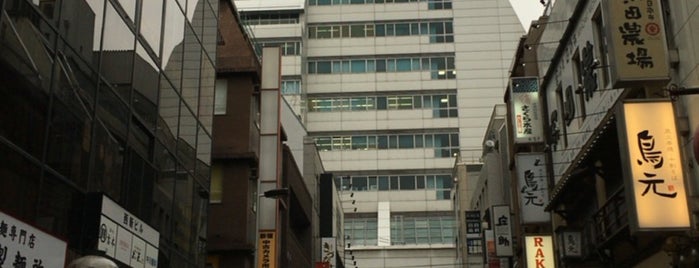新宿郵便局 is one of ゆうゆう窓口（東京・神奈川）.