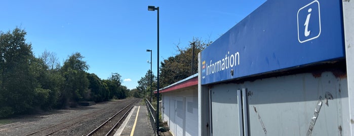 Waitakere Train Station is one of Western line.