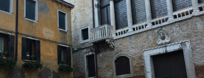 Palazzo Fortuny is one of Venezia.