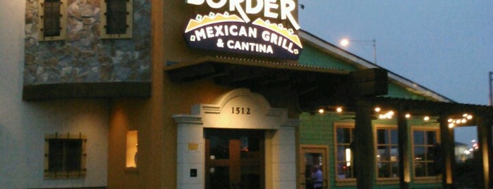 On The Border Mexican Grill & Cantina is one of Justin'in Beğendiği Mekanlar.