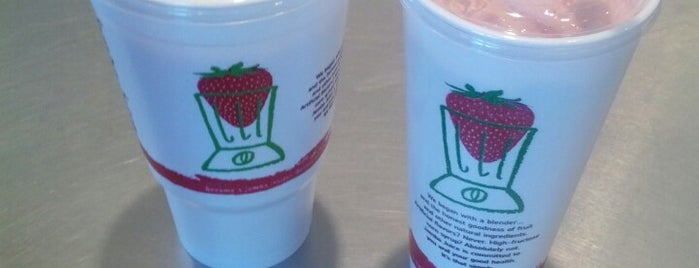 Jamba Juice is one of The 11 Best Places for Sour Cream in Encino, Los Angeles.