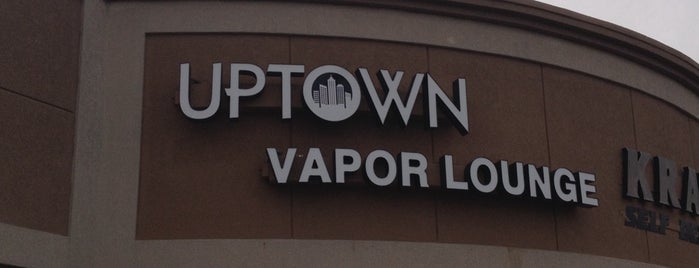 Uptown Vapor Lounge #2 is one of Loganさんのお気に入りスポット.