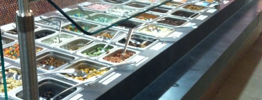 The Pump House Frozen Yogurt Bar is one of Kyle'nin Beğendiği Mekanlar.