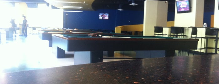 Corner Pocket is one of Tempat yang Disukai Allison.