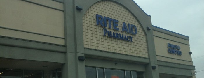 Rite Aid is one of Lugares favoritos de Terri.